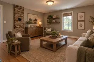 8203 Buckland Rd, Gainesville, VA 20155 - Photo 10