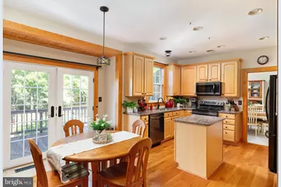 13107 Bigleaf Maple Court, Gainesville, VA 20155 - Photo 8
