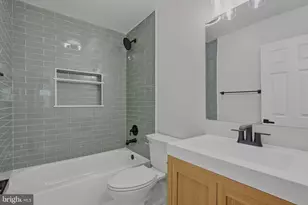 12615 Valleywood Dr, Woodbridge, VA 22192 - Photo 34