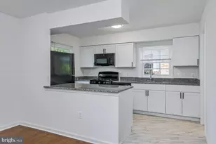 14668 Cloverdale Rd, Woodbridge, VA 22193 - Photo 10