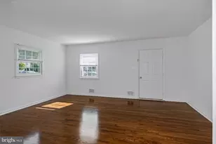 14668 Cloverdale Rd, Woodbridge, VA 22193 - Photo 4