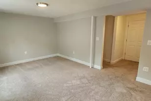 13592 Bentley Cir, Woodbridge, VA 22192 - Photo 16