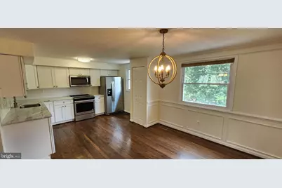13592 Bentley Circle, Woodbridge, VA 22192 - Photo 6