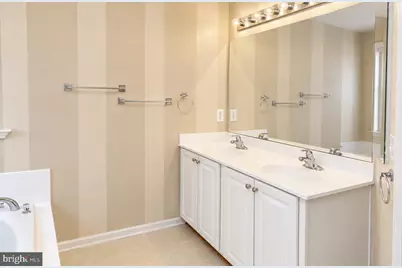1469 Fawn Hollow Lane, Woodbridge, VA 22191 - Photo 18