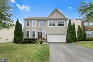 15205 Humbolt Bay Ct, Gainesville, VA 20155 - Photo 1