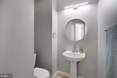 16562 Bramblewood Lane, Woodbridge, VA 22191 - Photo 10