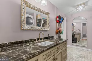 4500 Marquis Pl, Woodbridge, VA 22192 - Photo 14