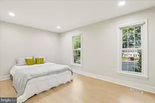 15465 Golf Club Dr, Dumfries, VA 22025 - Photo 12