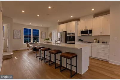 6310 Berkley Bridge Place, Haymarket, VA 20169 - Photo 4