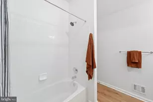 9855 Earls Ferry Cir, Bristow, VA 20136 - Photo 20