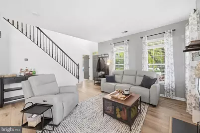 9855 Earls Ferry Circle, Bristow, VA 20136 - Photo 10