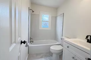 7629 Huron Dr, Gainesville, VA 20155 - Photo 28