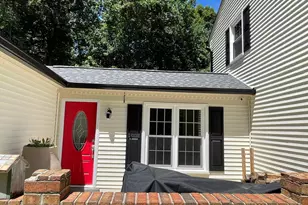 8104 Whitting Dr, Manassas, VA 20112 - Photo 2