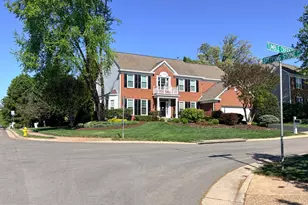 5950 Tumble Creek Ct, Haymarket, VA 20169 - Photo 4