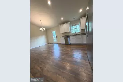 8112 Leland, Manassas, VA 20111 - Photo 2