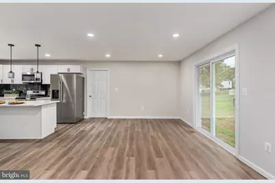 4520 Edinburg Drive, Woodbridge, VA 22193 - Photo 16