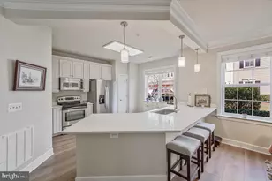15231 Royal Crest Dr, Haymarket, VA 20169 - Photo 16