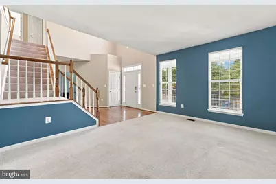 8368 Tenbrook Drive, Gainesville, VA 20155 - Photo 10