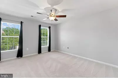 8368 Tenbrook Drive, Gainesville, VA 20155 - Photo 28