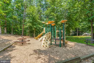 12214 Stevenson Ct, Woodbridge, VA 22192 - Photo 20
