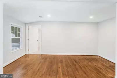 9703 Fairmont Avenue, Manassas, VA 20109 - Photo 8