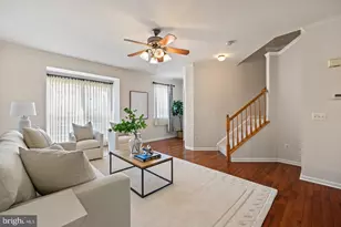 1455 Fawn Hollow Ln, Woodbridge, VA 22191 - Photo 20