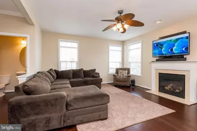 8913 Yellowleg Court, Gainesville, VA 20155 - Photo 8