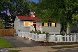 9710 Damascus Dr, Manassas, VA 20109 - Photo 1