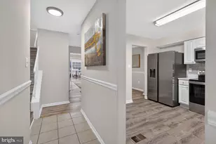 4610 Charlton Ct, Woodbridge, VA 22193 - Photo 12