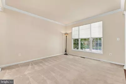 8373 Tenbrook Drive, Gainesville, VA 20156 - Photo 10