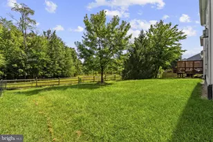 8373 Tenbrook Dr, Gainesville, VA 20156 - Photo 64
