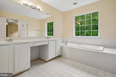 4114 Cardinal Crest Drive, Woodbridge, VA 22193 - Photo 24