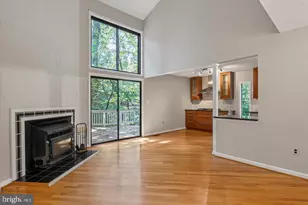 2609 Woodfern Ct, Woodbridge, VA 22192 - Photo 34