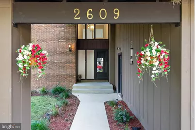2609 Woodfern Court, Woodbridge, VA 22192 - Photo 4