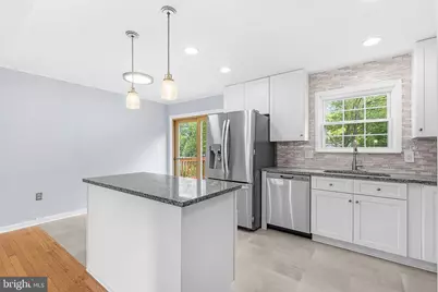 13457 Orangewood Drive, Woodbridge, VA 22193 - Photo 16