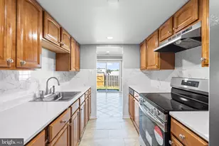 2522 Sedgewick Pl, Dumfries, VA 22026 - Photo 16