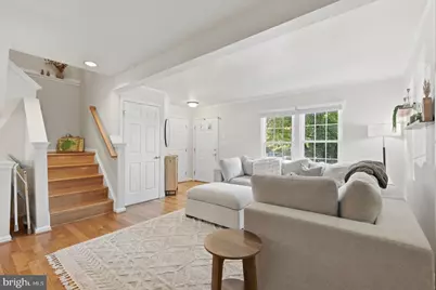 7049 Rogue Forest Lane, Gainesville, VA 20155 - Photo 2