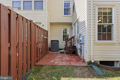 7049 Rogue Forest Lane, Gainesville, VA 20155 - Photo 32