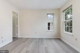 8025 Lantern Ct, Manassas, VA 20109 - Photo 30