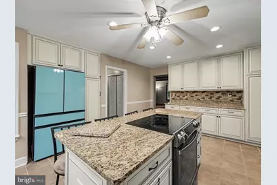 3210 Riverview Drive, Triangle, VA 22172 - Photo 8