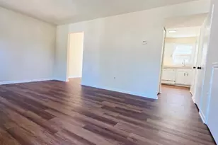 12311 Woodlawn Ct, Woodbridge, VA 22192 - Photo 6