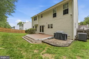 4921 Frishman Ct, Woodbridge, VA 22193 - Photo 38
