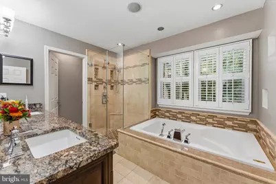 4921 Frishman Court, Woodbridge, VA 22193 - Photo 24
