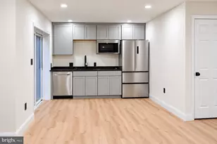 16114 Hawkwatch Ct, Woodbridge, VA 22191 - Photo 16
