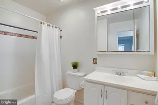 12303 Mulberry Ct, Woodbridge, VA 22192 - Photo 42