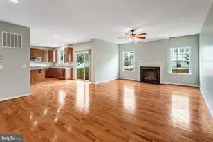 15420 Ann Arden Avenue, Woodbridge, VA 22193 - Photo 8