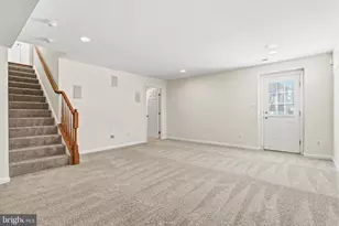 2440 Five Fathom Cir, Woodbridge, VA 22191 - Photo 28