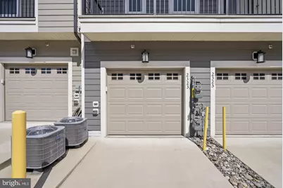 2323 Stephanie Tessa Lane, Woodbridge, VA 22191 - Photo 32