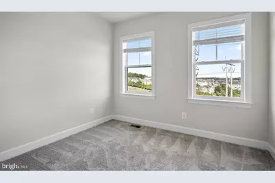 2323 Stephanie Tessa Lane, Woodbridge, VA 22191 - Photo 28