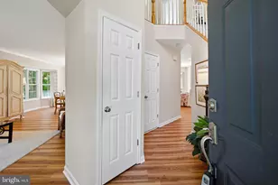 7727 Roseberry Farm Dr, Manassas, VA 20111 - Photo 4